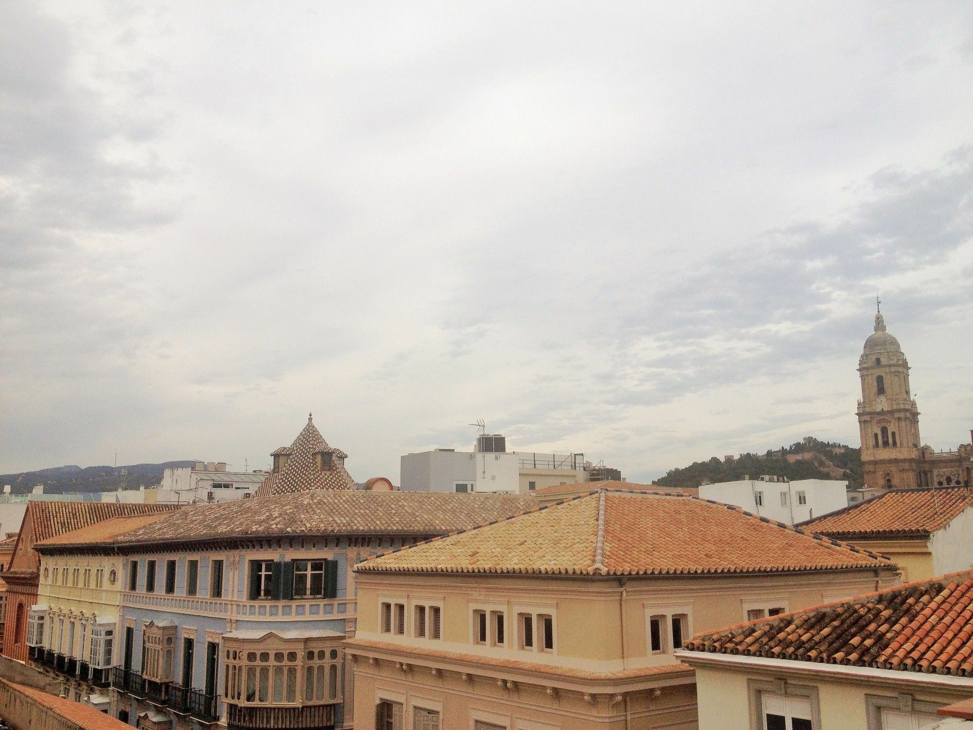 Malaga Centro Apartamentos Exteriör bild